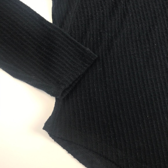 NWT Black Soft Waffle Thermal - Picture 3 of 6
